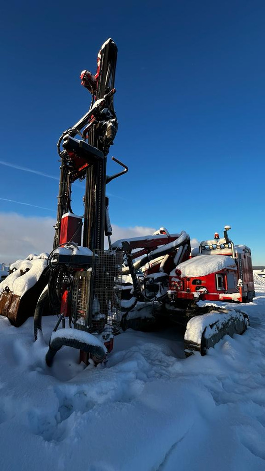 Sandvik DX800R - Foreuse: photos 3 Sandvik DX800R - Foreuse: photos 3