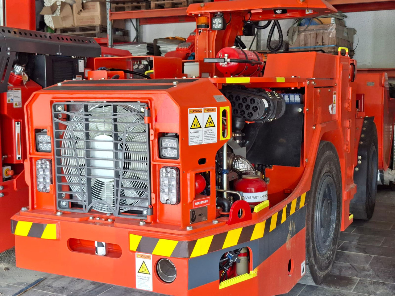 Sandvik LH202 - Machine d'exploitation minière: photos 2 Sandvik LH202 - Machine d'exploitation minière: photos 2