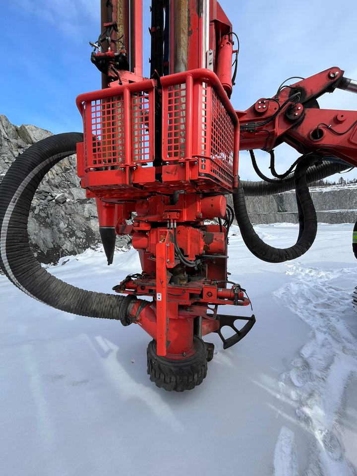 Sandvik Leopard DI650I - Foreuse: photos 4 Sandvik Leopard DI650I - Foreuse: photos 4