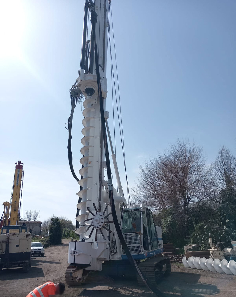 Soilmec R-210 - Mât de battage: photos 4 Soilmec R-210 - Mât de battage: photos 4