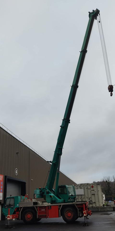 Tadano Faun ATF 30-2L - Grue mobile: photos 3 Tadano Faun ATF 30-2L - Grue mobile: photos 3