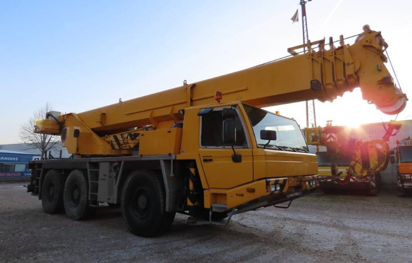 Tadano Faun ATF 60-3 - Grue mobile: photos 3 Tadano Faun ATF 60-3 - Grue mobile: photos 3