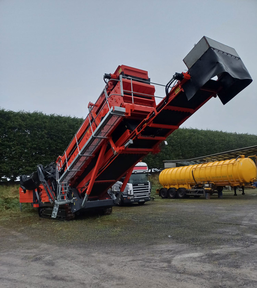 Terex Finlay 696 - Crible: photos 3 Terex Finlay 696 - Crible: photos 3