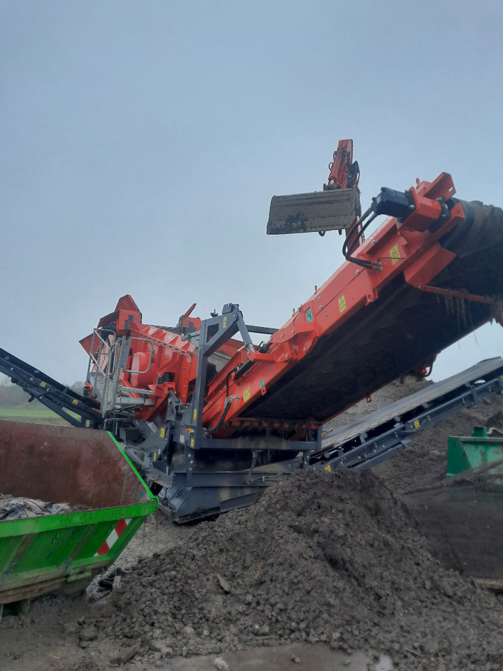 Terex Finlay 883+ - Crible: photos 4 Terex Finlay 883+ - Crible: photos 4