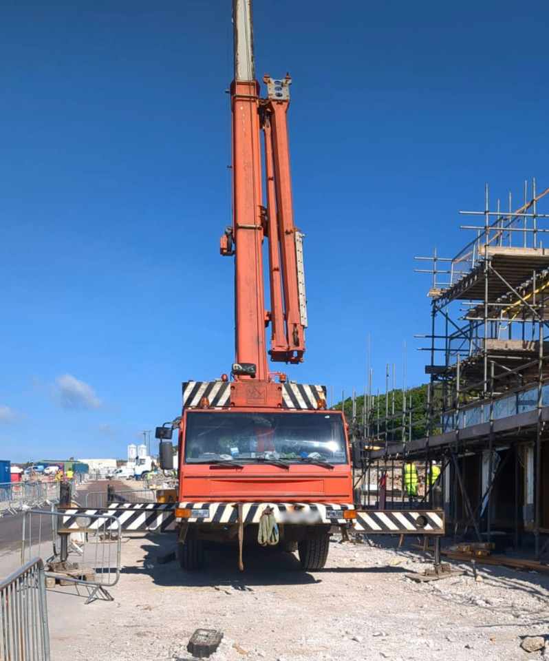 Terex PPM ATT 400-3 - Grue mobile: photos 4 Terex PPM ATT 400-3 - Grue mobile: photos 4