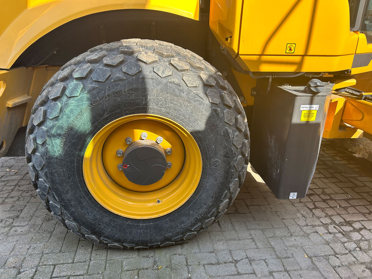 Compacteur à pieds de mouton/ Monocylindre Volvo SD115B: photos 6