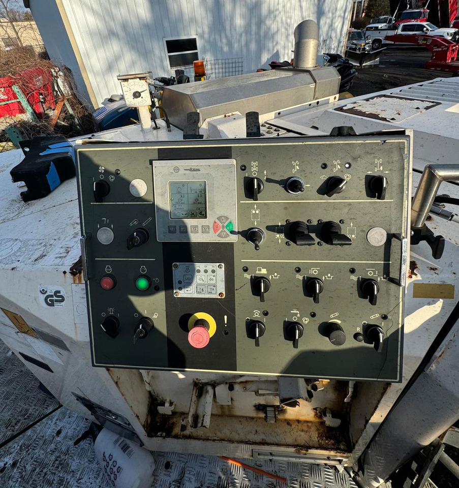 Wirtgen W 120 Fi - Fraiseuse à froid: photos 1 Wirtgen W 120 Fi - Fraiseuse à froid: photos 1