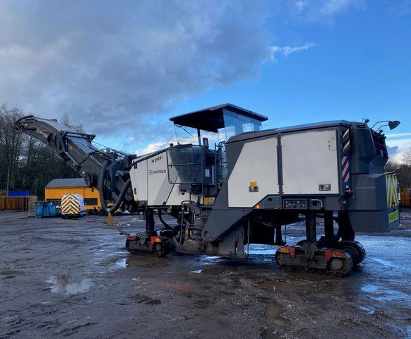 Wirtgen W 210 i - Fraiseuse à froid: photos 4 Wirtgen W 210 i - Fraiseuse à froid: photos 4