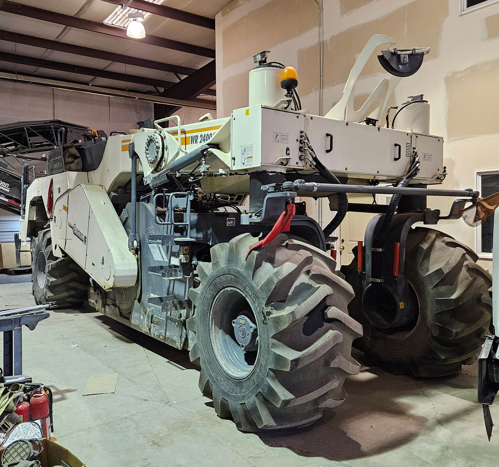 Wirtgen WR 2400 - Stabilisateur: photos 3 Wirtgen WR 2400 - Stabilisateur: photos 3