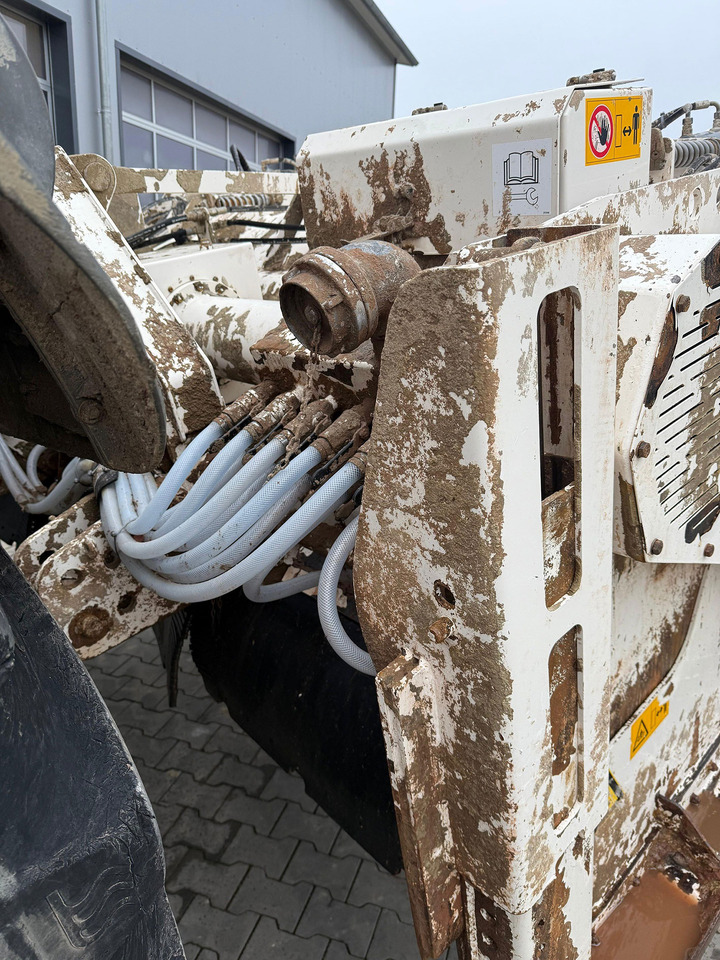 Wirtgen WS 250 - Stabilisateur: photos 3 Wirtgen WS 250 - Stabilisateur: photos 3