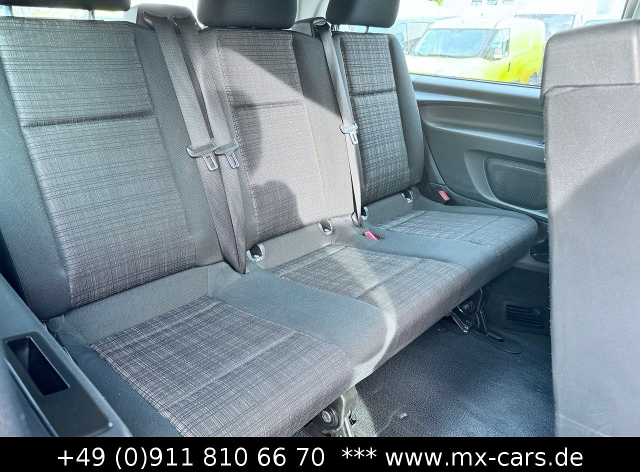 Transport de personnes Mercedes-Benz Vito 110 CDi Tourer extralang 9 Sitze Bus Klima: photos 17