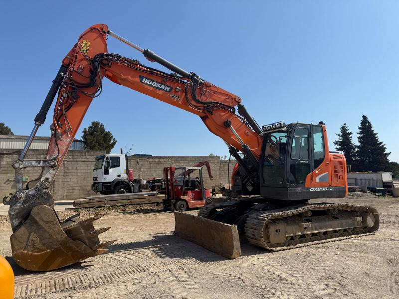 Doosan DX235LCR - Pelle sur chenille: photos 1 Doosan DX235LCR - Pelle sur chenille: photos 1