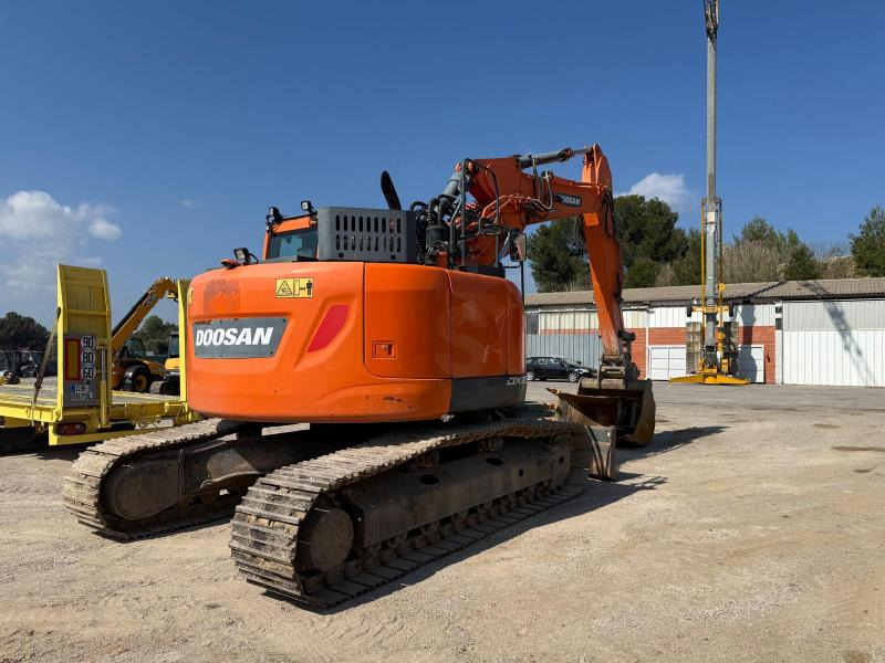Doosan DX235LCR - Pelle sur chenille: photos 4 Doosan DX235LCR - Pelle sur chenille: photos 4