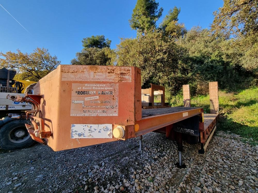 Kaiser 2 essieux - Semi-remorque surbaissé: photos 1 Kaiser 2 essieux - Semi-remorque surbaissé: photos 1