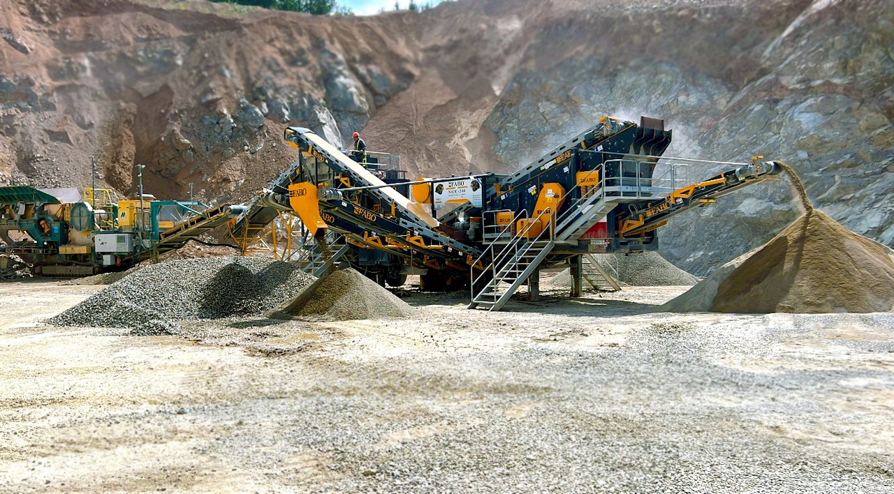 FABO Mobile crusher - Concasseur mobile: photos 1 FABO Mobile crusher - Concasseur mobile: photos 1