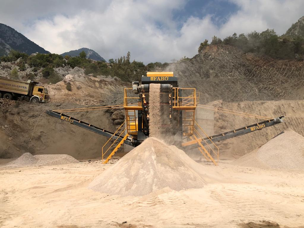 FABO Mobile crusher - Concasseur mobile: photos 3 FABO Mobile crusher - Concasseur mobile: photos 3