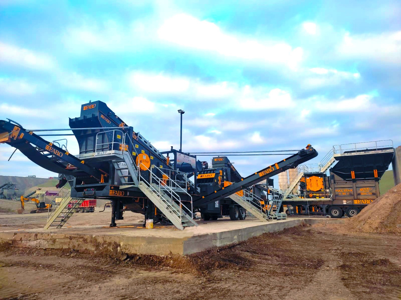 FABO Mobile crusher - Concasseur mobile: photos 4 FABO Mobile crusher - Concasseur mobile: photos 4