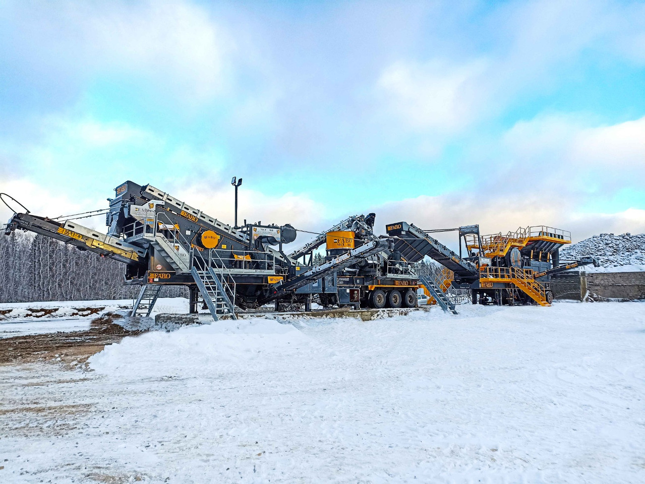 FABO Mobile crusher - Concasseur mobile: photos 5 FABO Mobile crusher - Concasseur mobile: photos 5