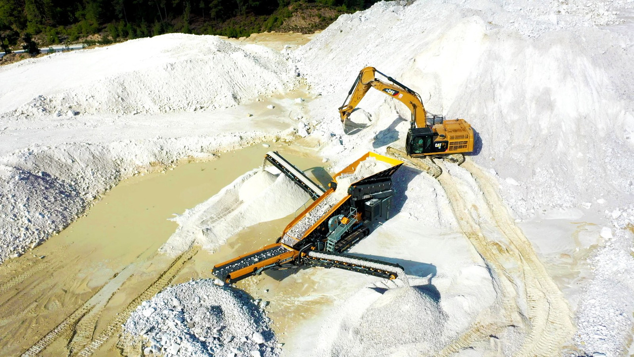 FABO Mobile crusher - Concasseur mobile: photos 4 FABO Mobile crusher - Concasseur mobile: photos 4