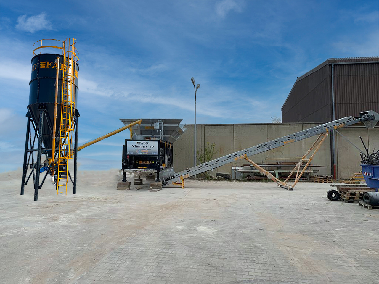 FABO mobile concrete batching plant - Centrale à béton: photos 2 FABO mobile concrete batching plant - Centrale à béton: photos 2