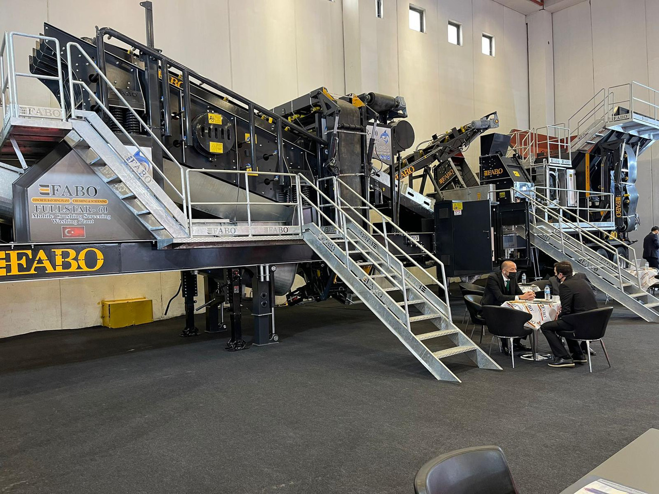 FABO mobile jaw crusher - Concasseur à mâchoires: photos 1 FABO mobile jaw crusher - Concasseur à mâchoires: photos 1