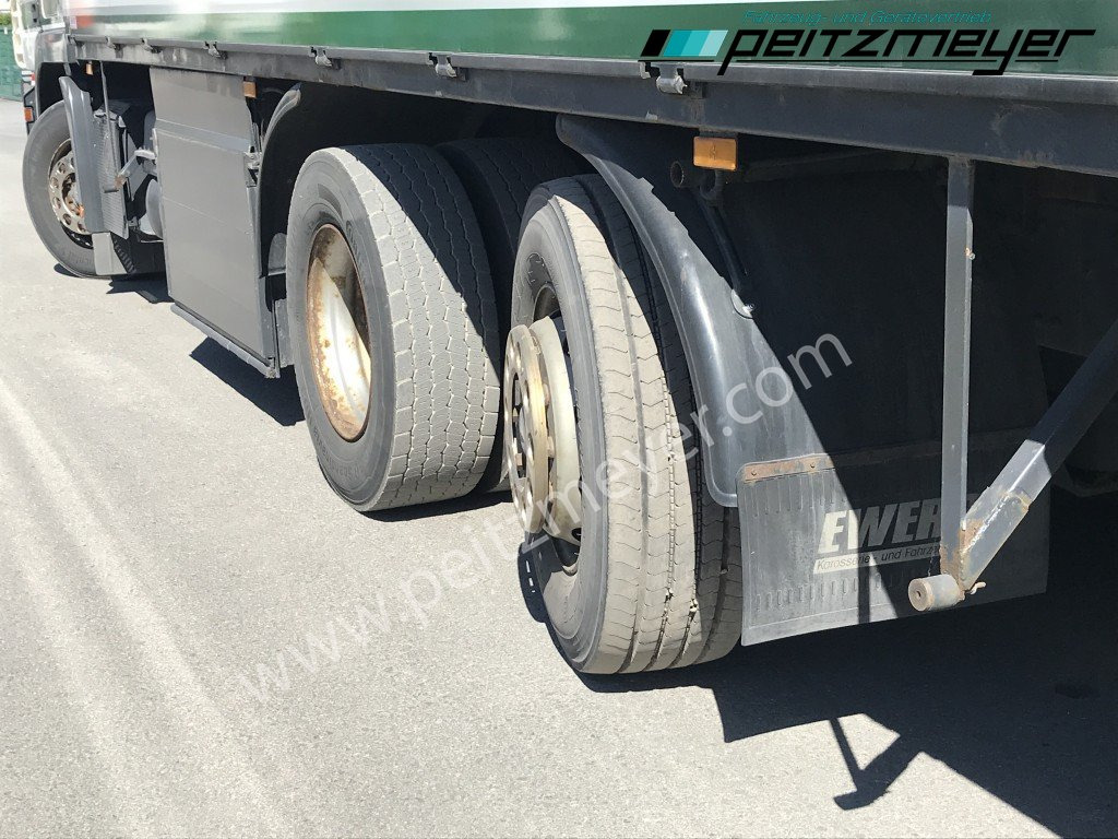 Camion pour le transport de boissons MERCEDES-BENZ Actros 2541 L Getränke + LBW, EU5, analog Tacho: photos 28