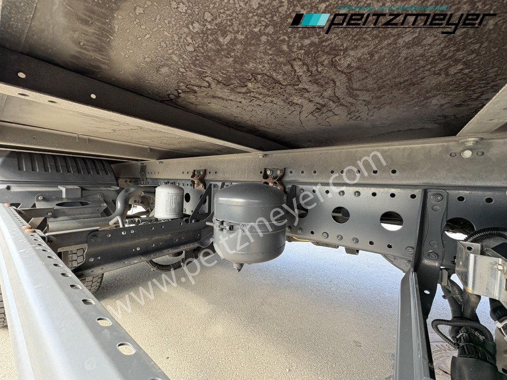 Camion à rideaux coulissants MERCEDES-BENZ Atego 821 L Pritsche ohne LBW: photos 36