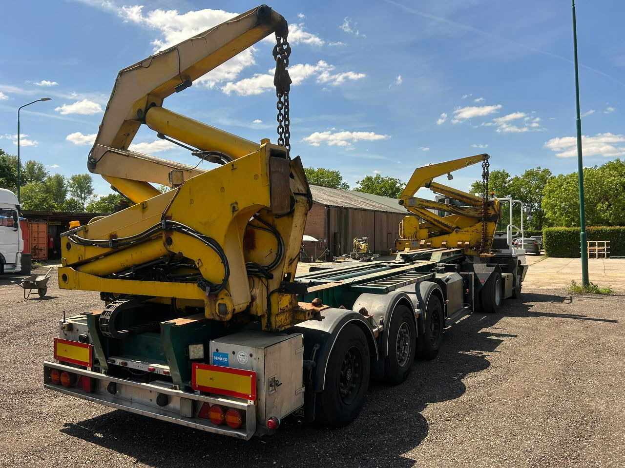 Hammar 195 HC / 20 ft, 2 x 20 ft 40 ft HC, power pack Diesel, Wireless controlle - Semi-remorque porte-conteneur/ Caisse mobile: photos 3 Hammar 195 HC / 20 ft, 2 x 20 ft 40 ft HC, power pack Diesel, Wireless controlle - Semi-remorque porte-conteneur/ Caisse mobile: photos 3