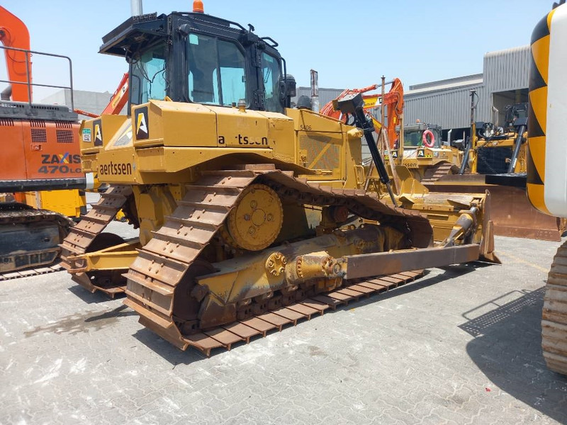 Cat D6R LGP (Abu Dhabi) - Bulldozer: photos 2 Cat D6R LGP (Abu Dhabi) - Bulldozer: photos 2