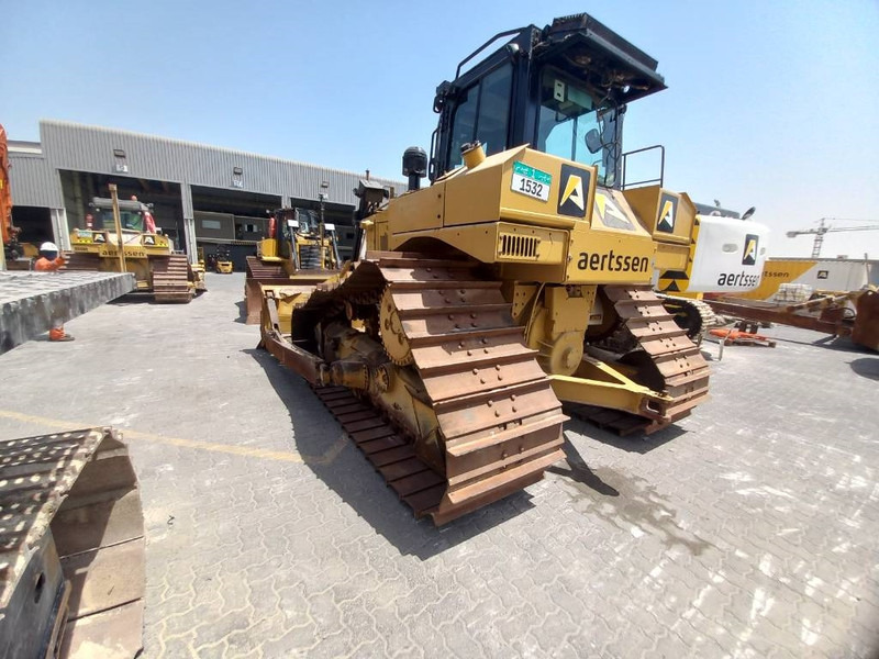 Cat D6R LGP (Abu Dhabi) - Bulldozer: photos 3 Cat D6R LGP (Abu Dhabi) - Bulldozer: photos 3