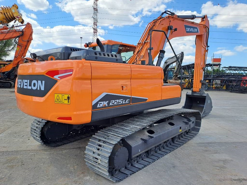 Doosan DX225LC-7M - Pelle sur chenille: photos 4 Doosan DX225LC-7M - Pelle sur chenille: photos 4