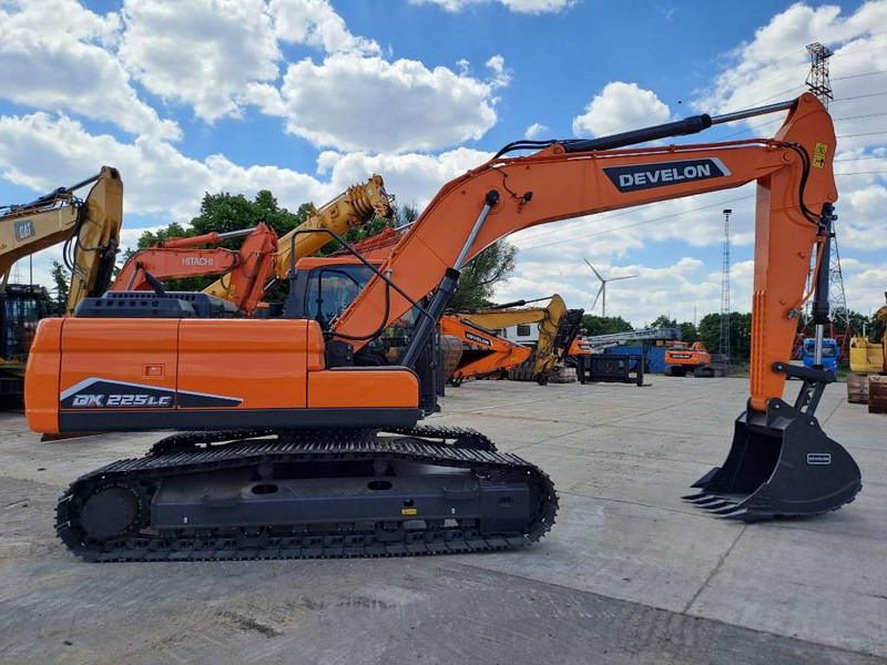 Doosan DX225LC-7M - Pelle sur chenille: photos 5 Doosan DX225LC-7M - Pelle sur chenille: photos 5