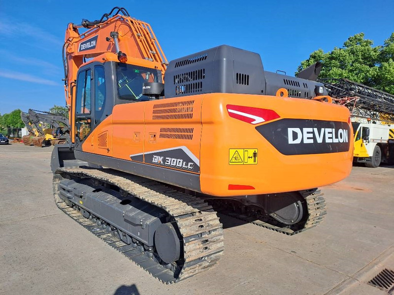 Doosan DX300LC-7M - Pelle sur chenille: photos 2 Doosan DX300LC-7M - Pelle sur chenille: photos 2
