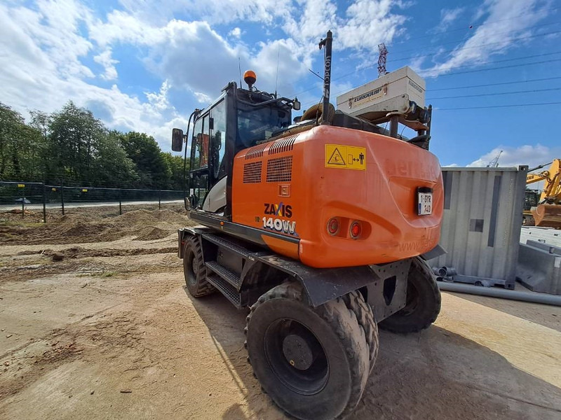 Hitachi ZX140WTB-6 - Pelle sur pneus: photos 2 Hitachi ZX140WTB-6 - Pelle sur pneus: photos 2