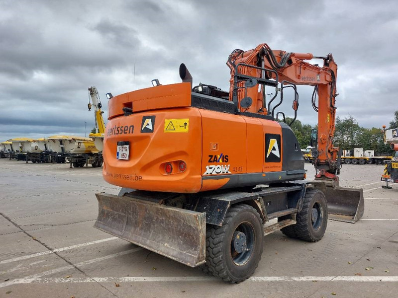 Hitachi ZX170W-6 (+ Rototilt R5) - Pelle sur pneus: photos 4 Hitachi ZX170W-6 (+ Rototilt R5) - Pelle sur pneus: photos 4