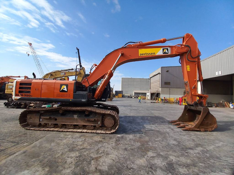 Hitachi ZX350H-5G (Abu Dhabi) - Pelle sur chenille: photos 3 Hitachi ZX350H-5G (Abu Dhabi) - Pelle sur chenille: photos 3