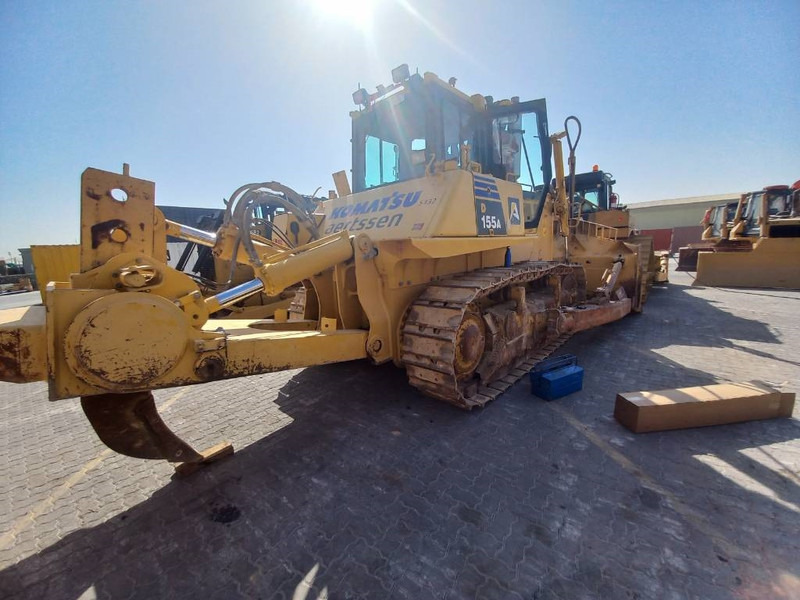 Komatsu D155A-6R (4 Pcs available in Abu Dhabi) - Bulldozer: photos 4 Komatsu D155A-6R (4 Pcs available in Abu Dhabi) - Bulldozer: photos 4