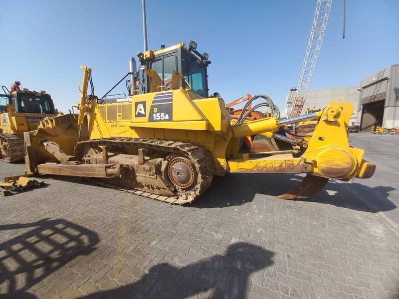 Komatsu D155A-6R (4 pieces available in Abu Dhabi) - Bulldozer: photos 3 Komatsu D155A-6R (4 pieces available in Abu Dhabi) - Bulldozer: photos 3