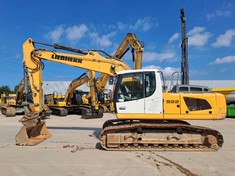 Liebherr R922LC - Pelle sur chenille: photos 1 Liebherr R922LC - Pelle sur chenille: photos 1