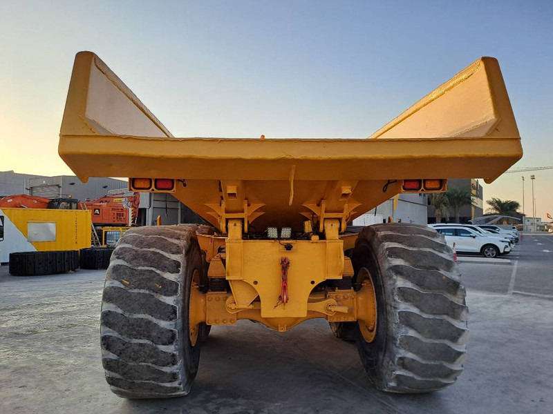 Volvo A40F (Abu Dhabi) - Tombereau articulé: photos 3 Volvo A40F (Abu Dhabi) - Tombereau articulé: photos 3