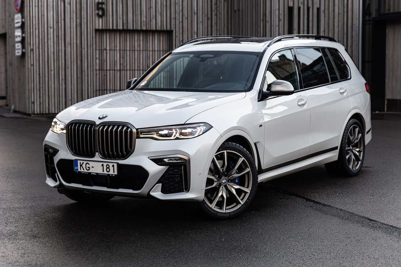 BMW X7 M50D X Drive M package, 6 seats - Voiture: photos 1 BMW X7 M50D X Drive M package, 6 seats - Voiture: photos 1