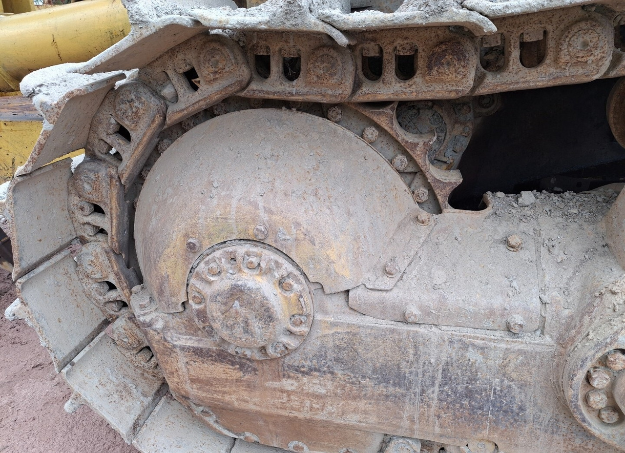 CATERPILLAR D9H ripper - Bulldozer: photos 5 CATERPILLAR D9H ripper - Bulldozer: photos 5