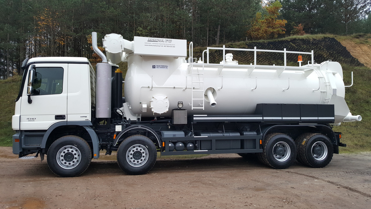 Mercedes NAAKTGEBOREN Vacu Press 8000 - Camion hydrocureur: photos 3 Mercedes NAAKTGEBOREN Vacu Press 8000 - Camion hydrocureur: photos 3
