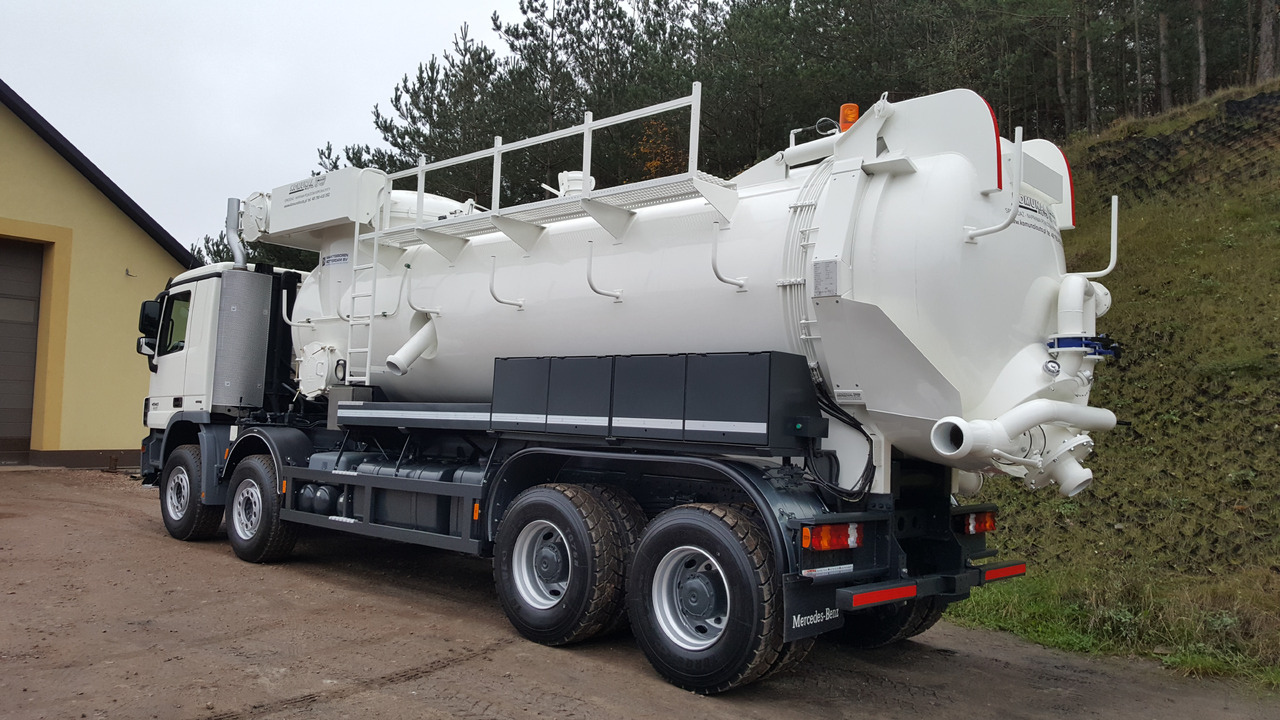 Mercedes NAAKTGEBOREN Vacu Press 8000 - Camion hydrocureur: photos 4 Mercedes NAAKTGEBOREN Vacu Press 8000 - Camion hydrocureur: photos 4