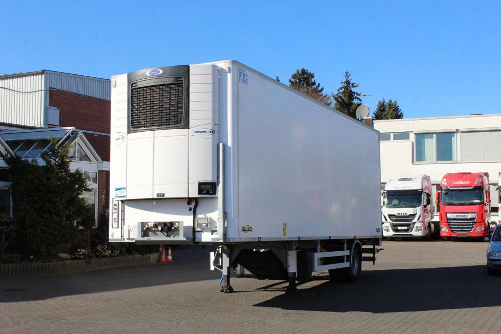 Chereau 1-Achs City Trailer CV 1550 Strom Neuwertig - Semi-remorque frigorifique: photos 1 Chereau 1-Achs City Trailer CV 1550 Strom Neuwertig - Semi-remorque frigorifique: photos 1