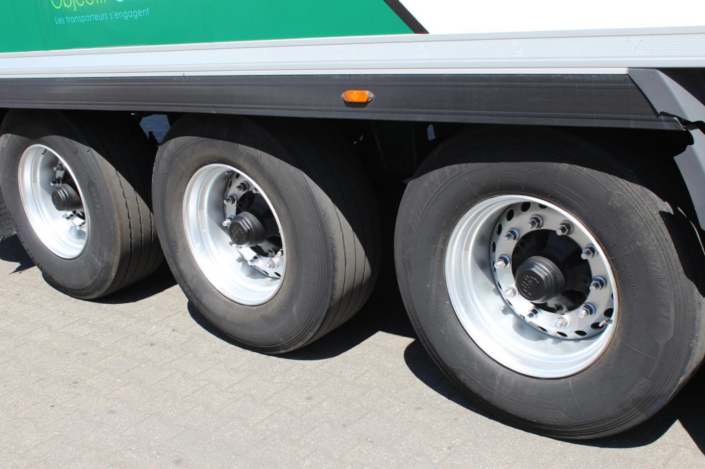 Lamberet Thermo King SLXe 200 Doppelstock 2,7h Alu - Semi-remorque frigorifique: photos 5 Lamberet Thermo King SLXe 200 Doppelstock 2,7h Alu - Semi-remorque frigorifique: photos 5