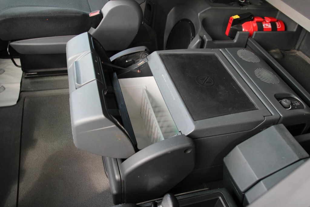 MAN TGX 18.520 E6 XXL D38 Retarder 2 Tank - Tracteur routier: photos 4 MAN TGX 18.520 E6 XXL D38 Retarder 2 Tank - Tracteur routier: photos 4