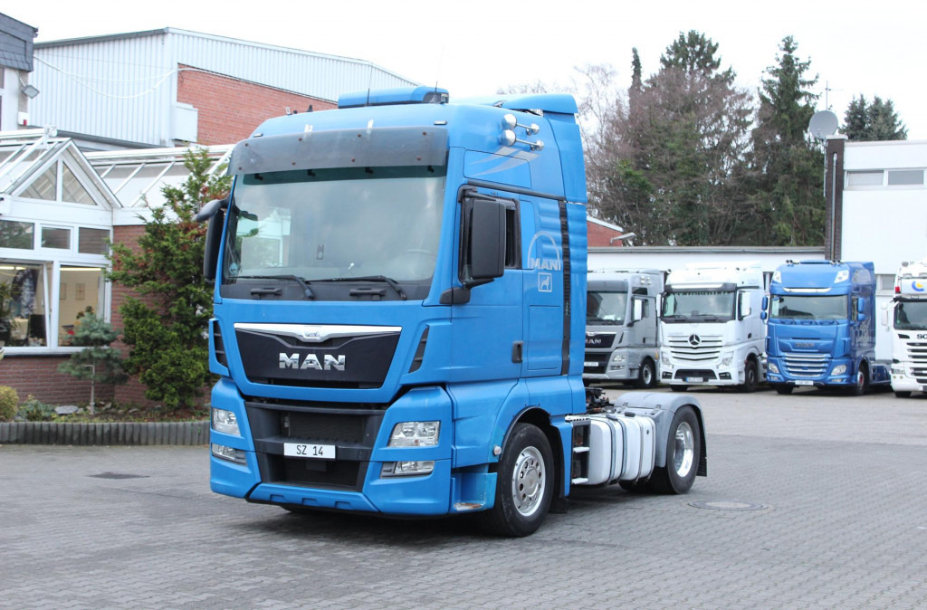 MAN TGX 480 XXL Retarder Standklima Xenon VIN:HM - Tracteur routier: photos 1 MAN TGX 480 XXL Retarder Standklima Xenon VIN:HM - Tracteur routier: photos 1