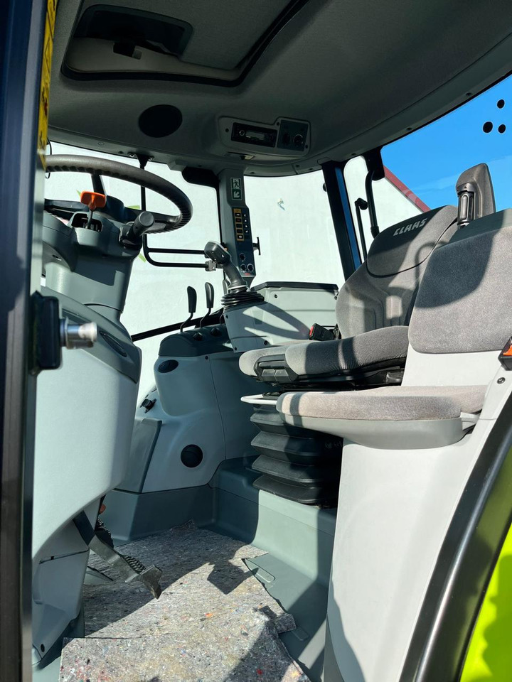 CLAAS Arion 420 Cis, Frontzapfwelle und Frontkraftheber en crédit-bail CLAAS Arion 420 Cis, Frontzapfwelle und Frontkraftheber: photos 17