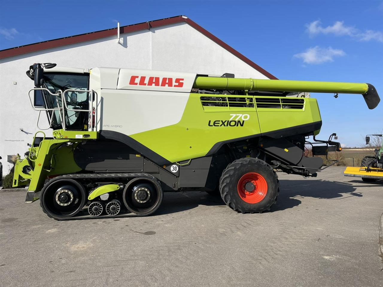 CLAAS Lexion 770 TerraTrac Modell C76 mit CEMOS AUTOMATIC und NEUEN Reifen - Moissonneuse-batteuse: photos 2 CLAAS Lexion 770 TerraTrac Modell C76 mit CEMOS AUTOMATIC und NEUEN Reifen - Moissonneuse-batteuse: photos 2